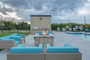 BBQ/picnic Area - SpringHill Suites by Marriott Dallas McKinney/Allen (McKinney)