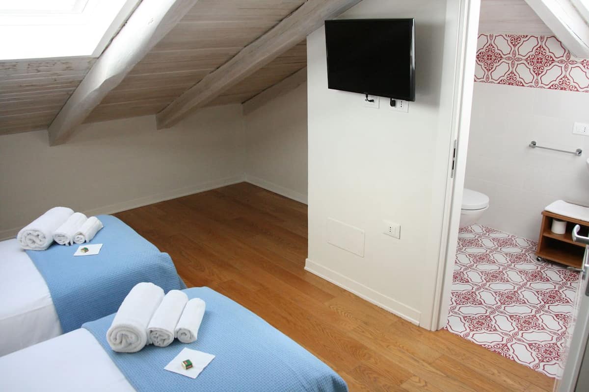 Comfort Double or Twin Room | Premium bedding, minibar, in-room safe, desk