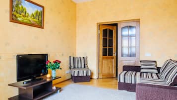 1 bedroom, iron/ironing board, free WiFi