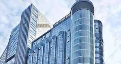 Relaxed Season Hotel