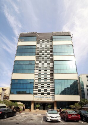 Mặt tiền nơi lưu trú