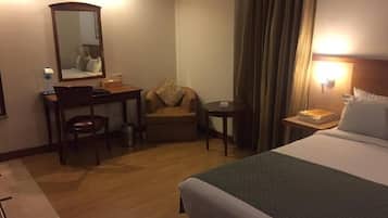 Minibar, in-room safe, desk, blackout drapes