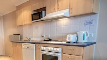 Fridge, electric kettle