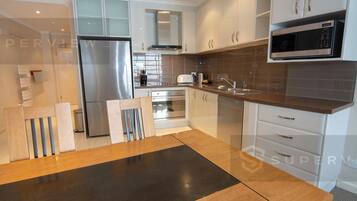 Fridge, electric kettle