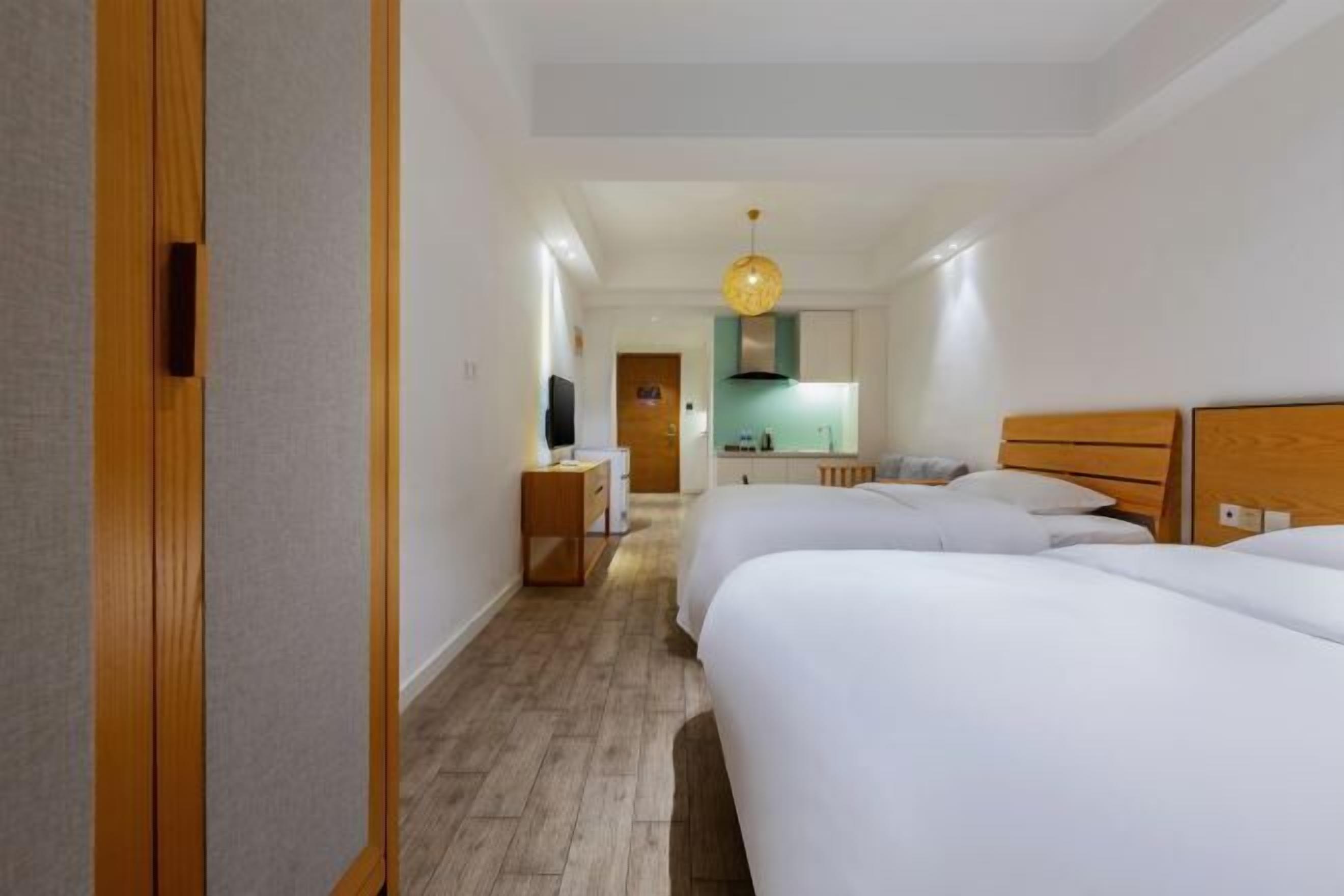 Cribs/infant beds, WiFi