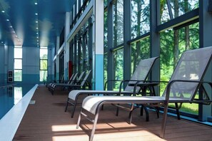 Indoor pool - Sun Forest Resort Hotel (Huangshan)