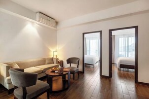 Cribs/infant beds, WiFi