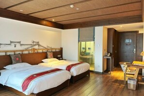 Cribs/infant beds, WiFi - Sun Forest Resort Hotel (Huangshan)