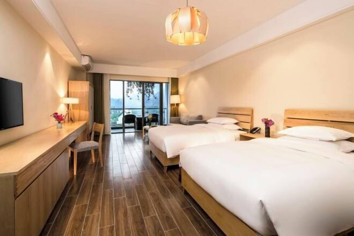 Cots/infant beds, WiFi