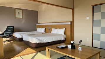 In-room safe, desk, laptop workspace, blackout drapes