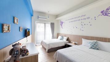 Standard Quadruple Room, Balcony (402) | Desk, blackout drapes, soundproofing, rollaway beds