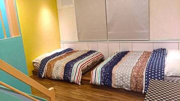 Suite familiar | Escriptori, cortines opaques i wifi gratuïta