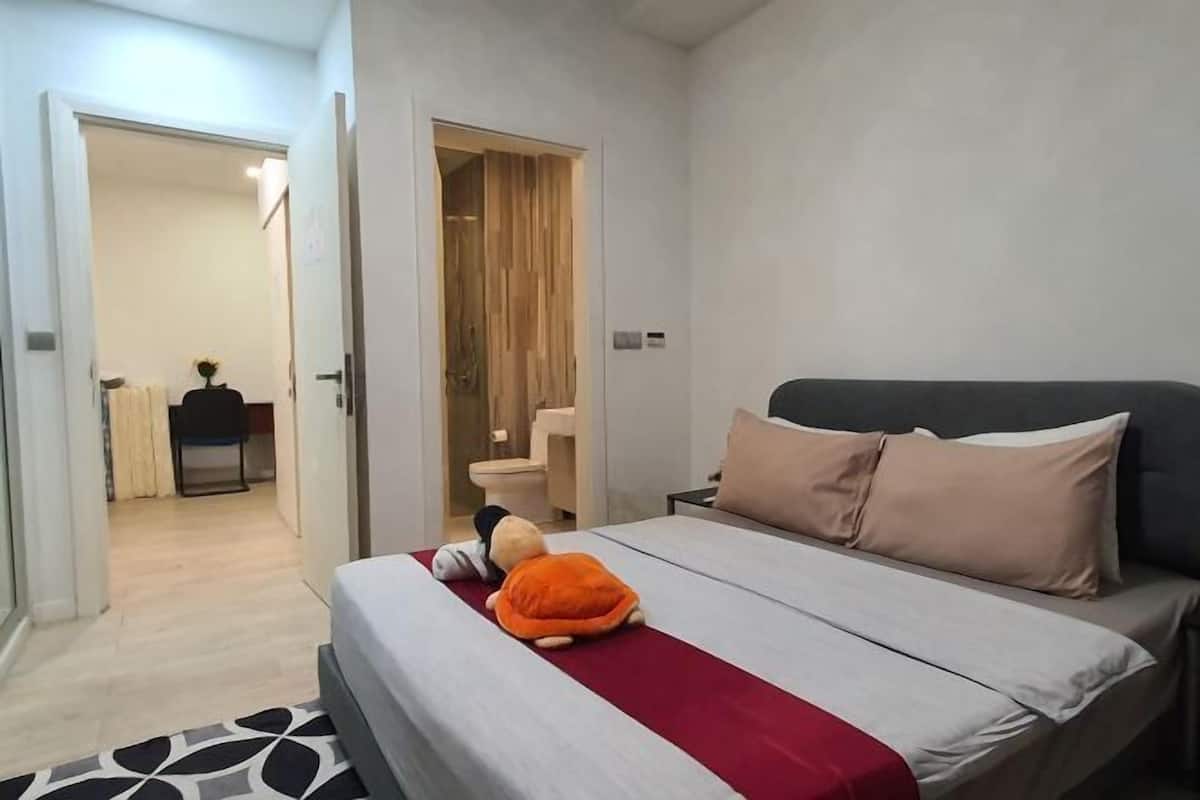 1 quarto, individualmente decorados, individualmente mobiliados