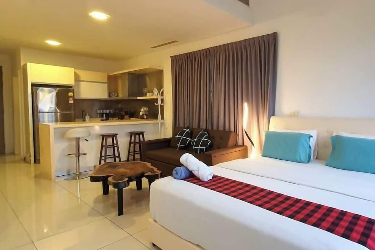 1 quarto, individualmente decorados, individualmente mobiliados