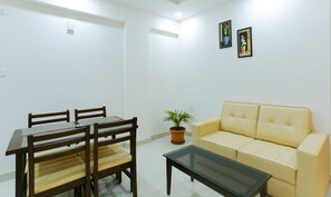 Standard Room - Itsy Hotels Worldtree Bellandur (Bengaluru)