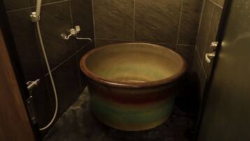 Private spa tub