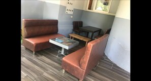 Sala de estar en el lobby
