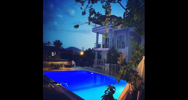 Seasonal outdoor pool - Poseidon Apart Hotel (Fethiye)