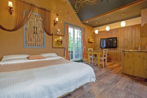 Standard Double Room, 1 Bedroom | Desk, blackout drapes, free WiFi, bed sheets - Art in Tiara (Gyeongju)