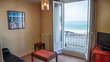 Suíte, vista para o mar | Comodidades do quarto