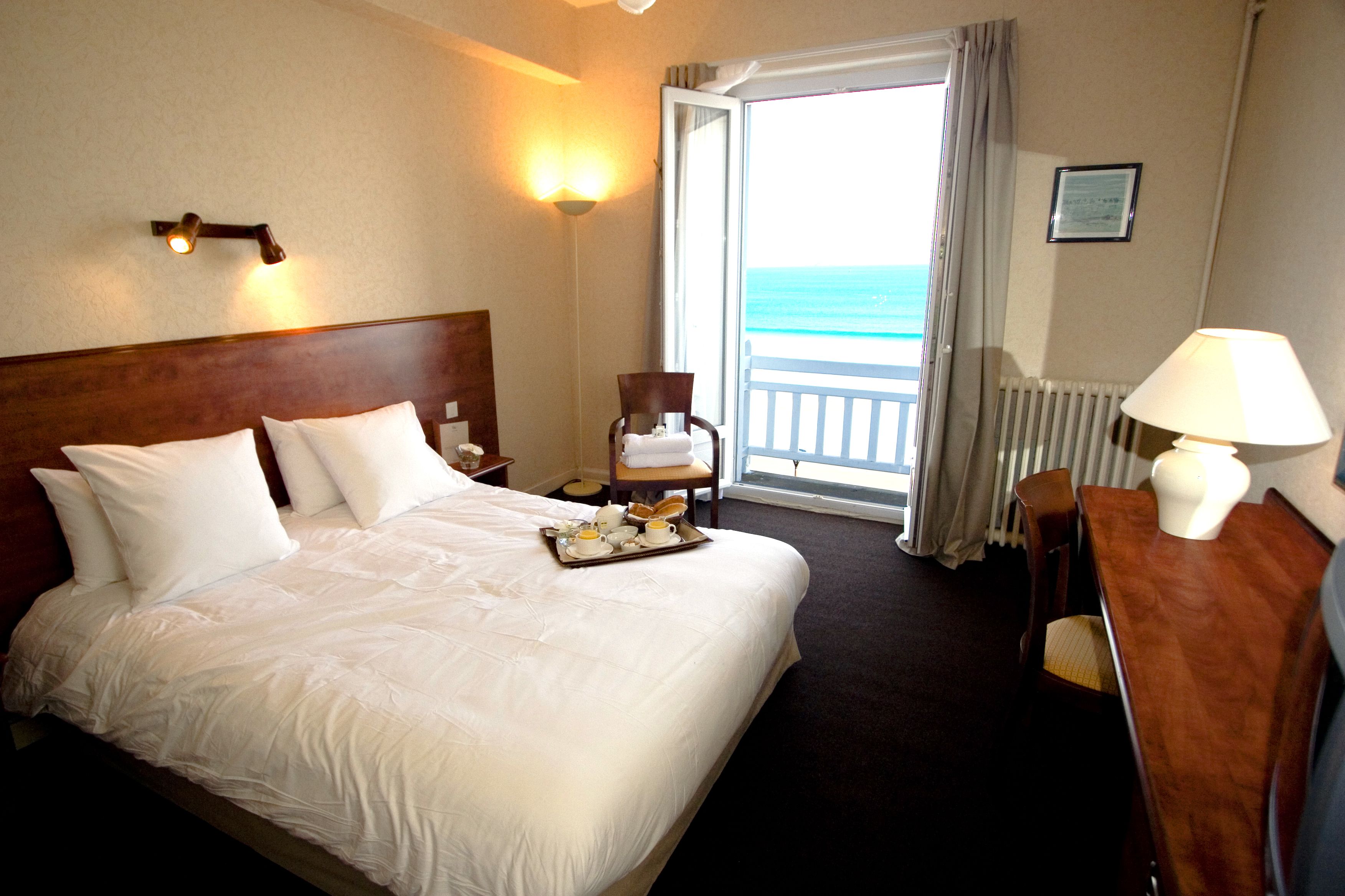 double room, beach view | premium bedding, in-room safe, iron/ironing board, free wifi