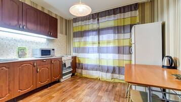 Standard-Apartment, 2 Schlafzimmer | Eigene Küche | Kühlschrank, Mikrowelle, Ofen, Herdplatte