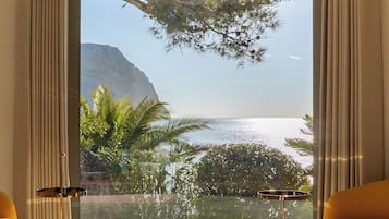 Signature Suite (Duplex) | Beach/ocean view