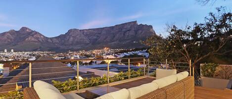 Superior-Haus, 2 Schlafzimmer, Terrasse, Bergblick | Terrasse/Patio