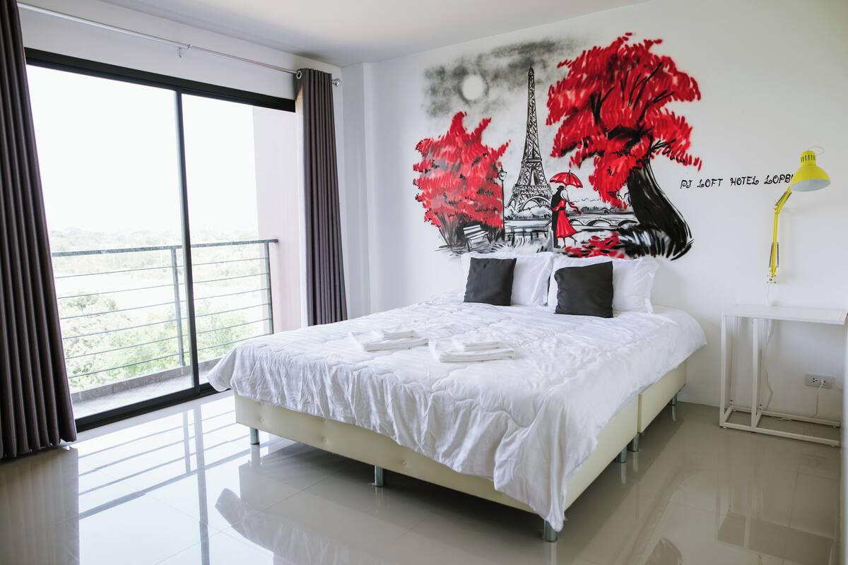 Quarto casal standard | Escrivaninha, Wi-Fi de cortesia, roupa de cama