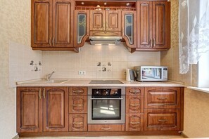 Standard-Apartment, 1 Schlafzimmer | Eigene Küche | Kühlschrank, Mikrowelle