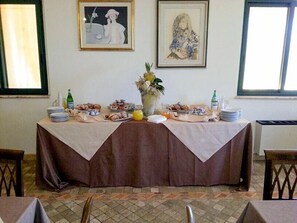 Gratis lokale morgenmadsretter hver dag