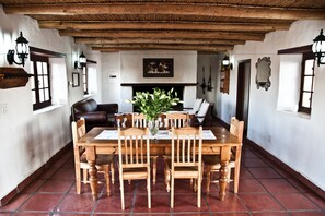 Shepherd's Cottage | Living area