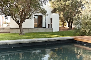 Vineyard Loft | Terrace/patio - Denneboom Vineyards and Wildlife (Paarl)