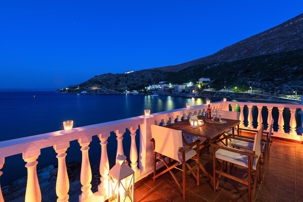 Casa panorâmica, 3 quartos, vista para o mar | Sacada