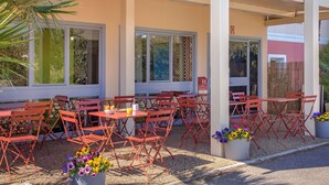 Miscellaneous - ibis budget Fréjus Saint-Raphaël Capitou A8 (Fréjus)