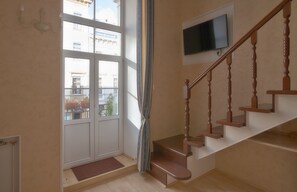 Deluxe Apartment, Balcony - Apart Hotel on Italianskaya 1 (St. Petersburg)