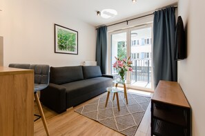 Apartment, Nichtraucher, Balkon (Slomnicka Street) | Wohnbereich | Flachbildfernseher