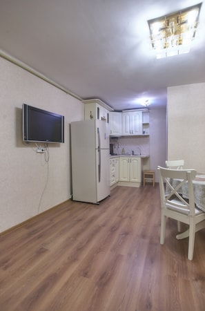 Appartement Confort, 2 chambres | 2 chambres, coffre-fort, système d’insonorisation