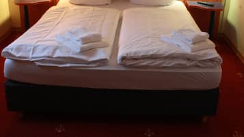 Doppelzimmer | Schreibtisch, kostenloses WLAN, Bettwäsche