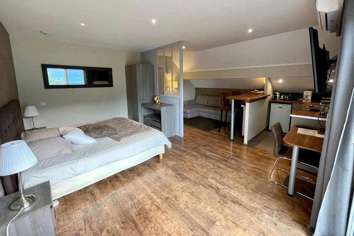 Studio, mit Bad (Le Grand Lac) | 1 Schlafzimmer, Verdunkelungsvorhänge, schallisolierte Zimmer