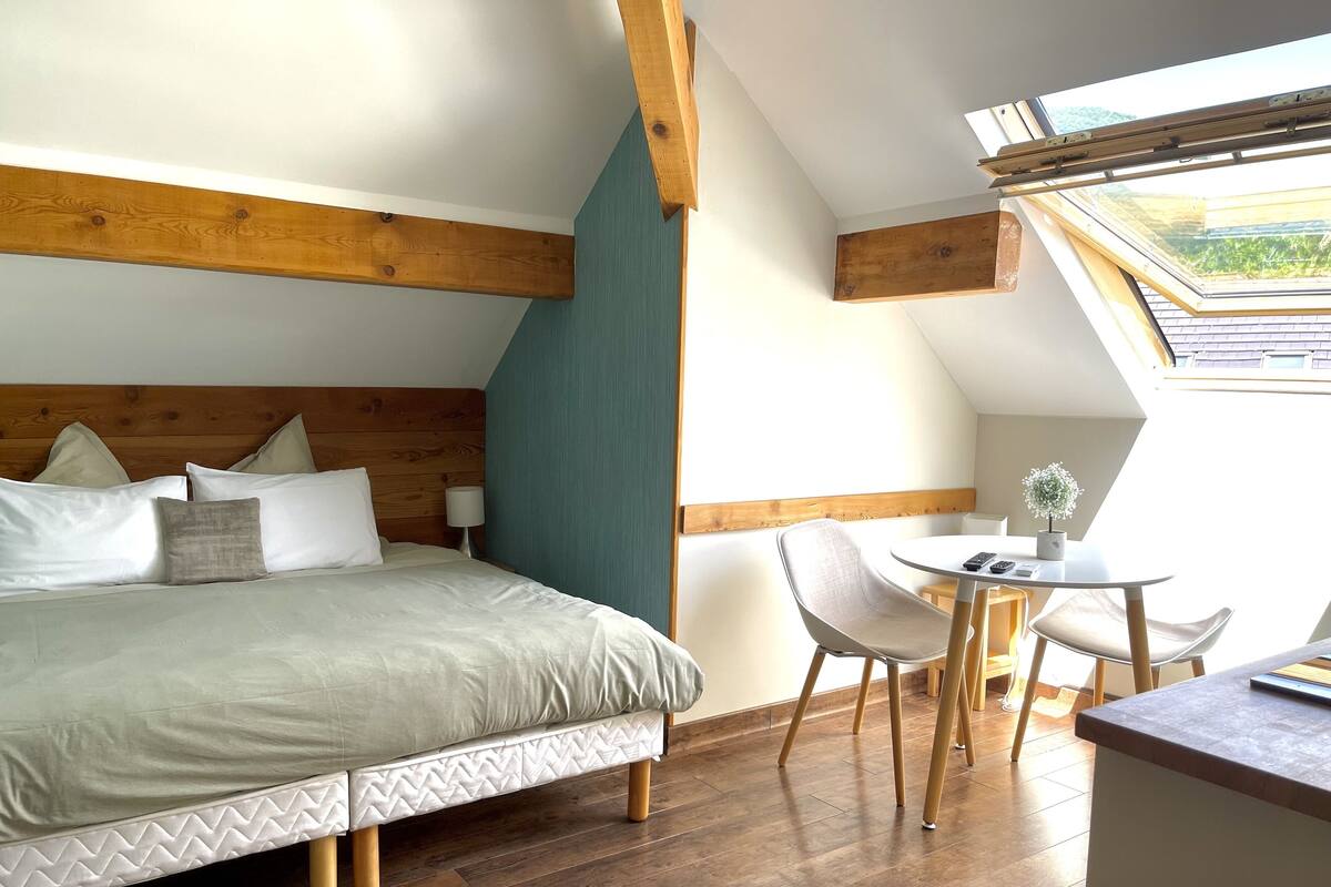 Studio, mit Bad (La Chambotte) | 1 Schlafzimmer, Verdunkelungsvorhänge, schallisolierte Zimmer