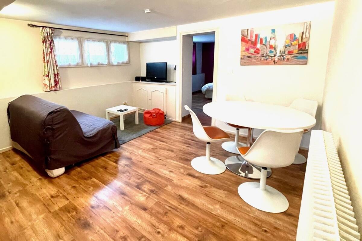 Apartment, mit Bad (La grotte aux fées) | Lounge