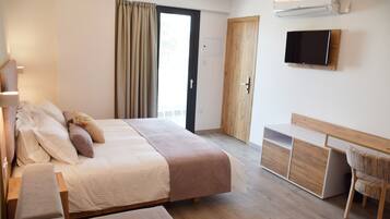 Executive Triple Room, Balcony | View from room