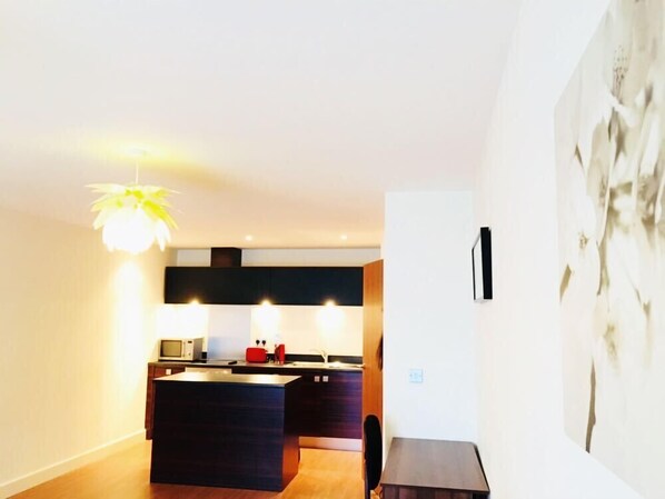 Private kitchen - Birmingham Serviced Apartment- Ryland (Birmingham)