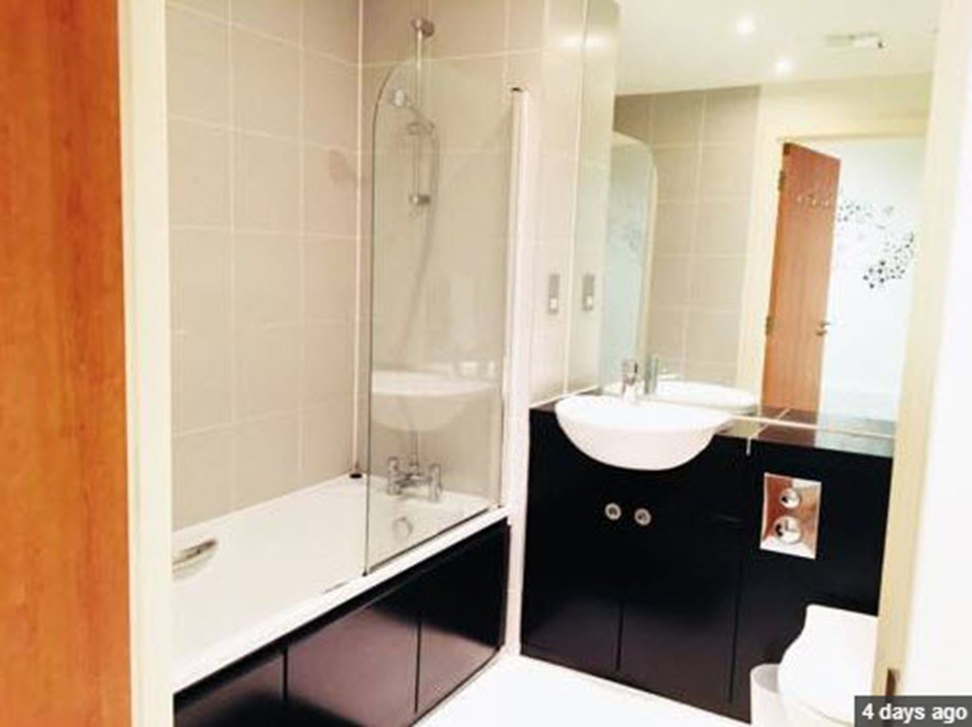 Departamento, 1 habitación, balcón | Baño | Amenidades de baño gratuitas y toallas 