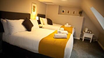 Ferros/tábuas de passar roupa, Wi-Fi de cortesia, roupa de cama