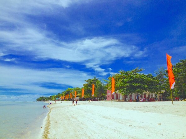 Nálægt ströndinni