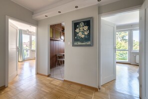 Apartment, 2 Bedrooms, Balcony (6 people) | Individually decorated, iron/ironing board, cribs/infant beds, free WiFi