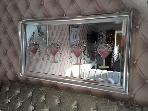 舒適雙人房, 1 張標準雙人床 | 高級寢具、迷你吧贈品、獨特設計、獨特裝修