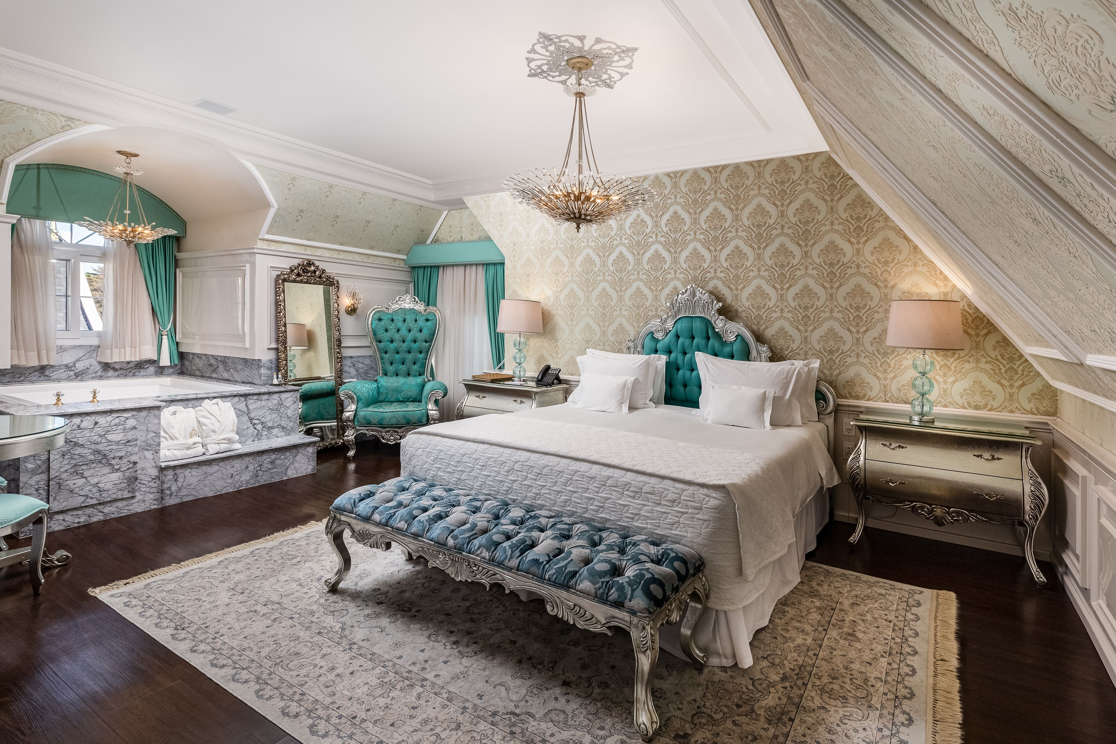 suite, jetted tub (master imperial) | 1 bedroom, premium bedding, minibar, in-room safe